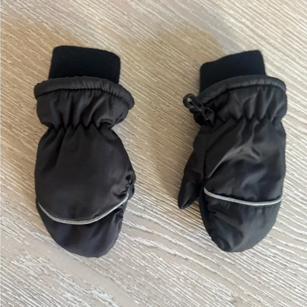 Car & Jack Black Snowplay mittens, 12-24 months